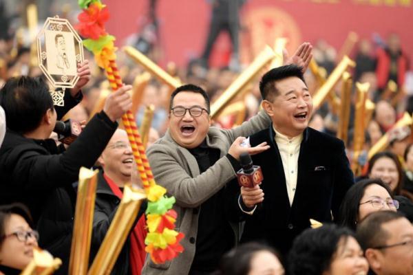 小伙摔得怎么样小伙摔伤情况深度解析，如何正确处理摔倒伤害